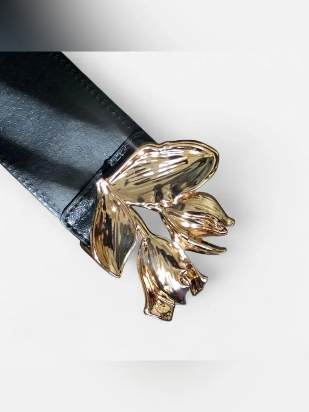 Fashion Nova Statement Gold Floral Stretch Waist Belt | Black Elastic | One Size